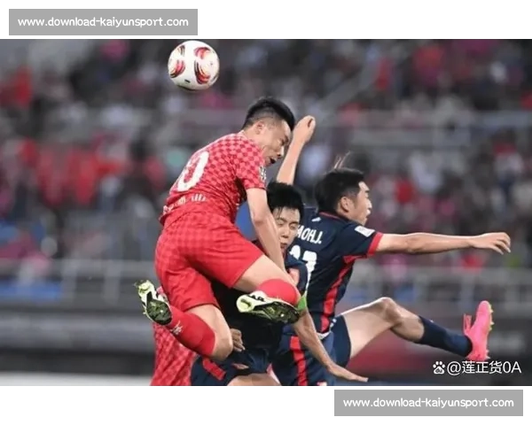 臧一锋:李金羽言传身教重塑锋线,高效射手盛赞团队化学反应 臧一锋:李金羽言传身教重塑锋线,高效射手盛赞团队化学反应