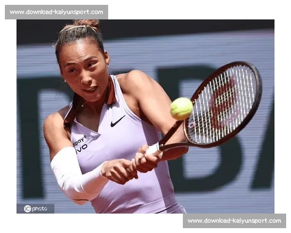 温网夜场双焦点！萨巴伦卡 2000 强势登场，郑钦文 2330 决战女双三冠王